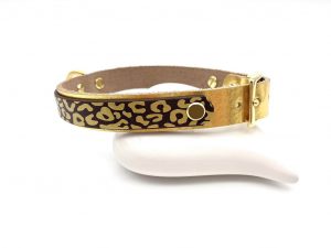 Hundehalsband Braun und Gold trifft Leo Design